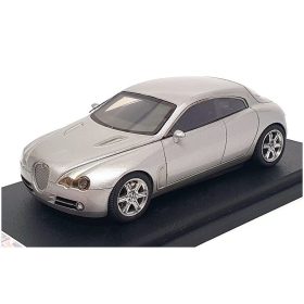   Jaguar R-D6 - projektmodell 2003 - plexi dobozban 1:43 ezüst - RITKA