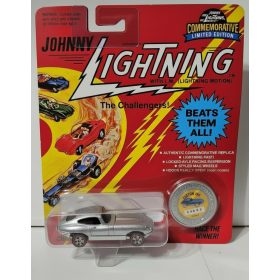 Jaguar E-Type modell - 1:64 Johnny Lightning modell - ezüst